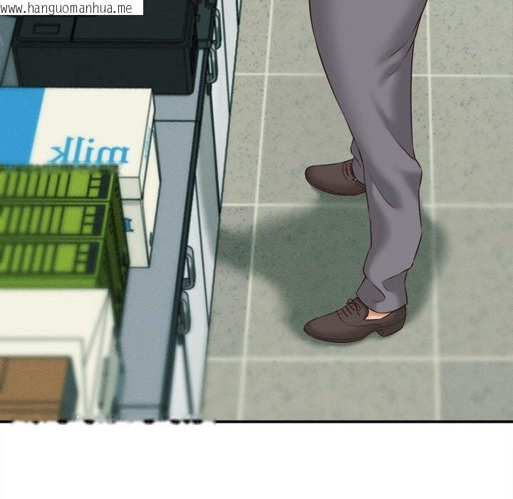 韩国漫画她们的夜晚属于我/与人妻有个秘密韩漫_她们的夜晚属于我/与人妻有个秘密-第4话在线免费阅读-韩国漫画-第105张图片