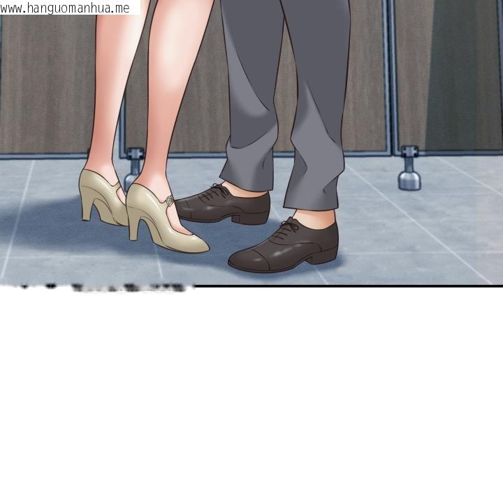 韩国漫画她们的夜晚属于我/与人妻有个秘密韩漫_她们的夜晚属于我/与人妻有个秘密-第6话在线免费阅读-韩国漫画-第113张图片