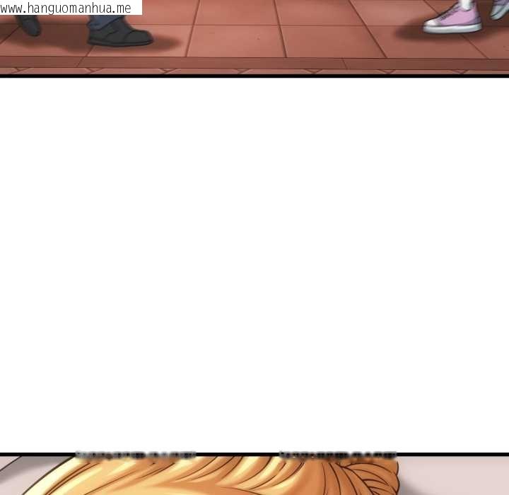 韩国漫画她们的夜晚属于我/与人妻有个秘密韩漫_她们的夜晚属于我/与人妻有个秘密-第34话在线免费阅读-韩国漫画-第70张图片